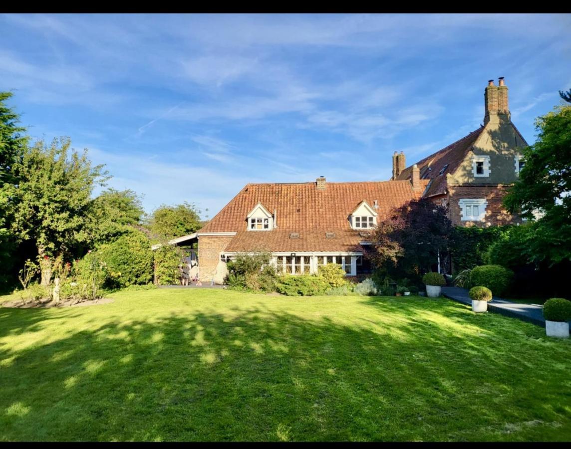 Catton Old Hall NWI Kültér fotó