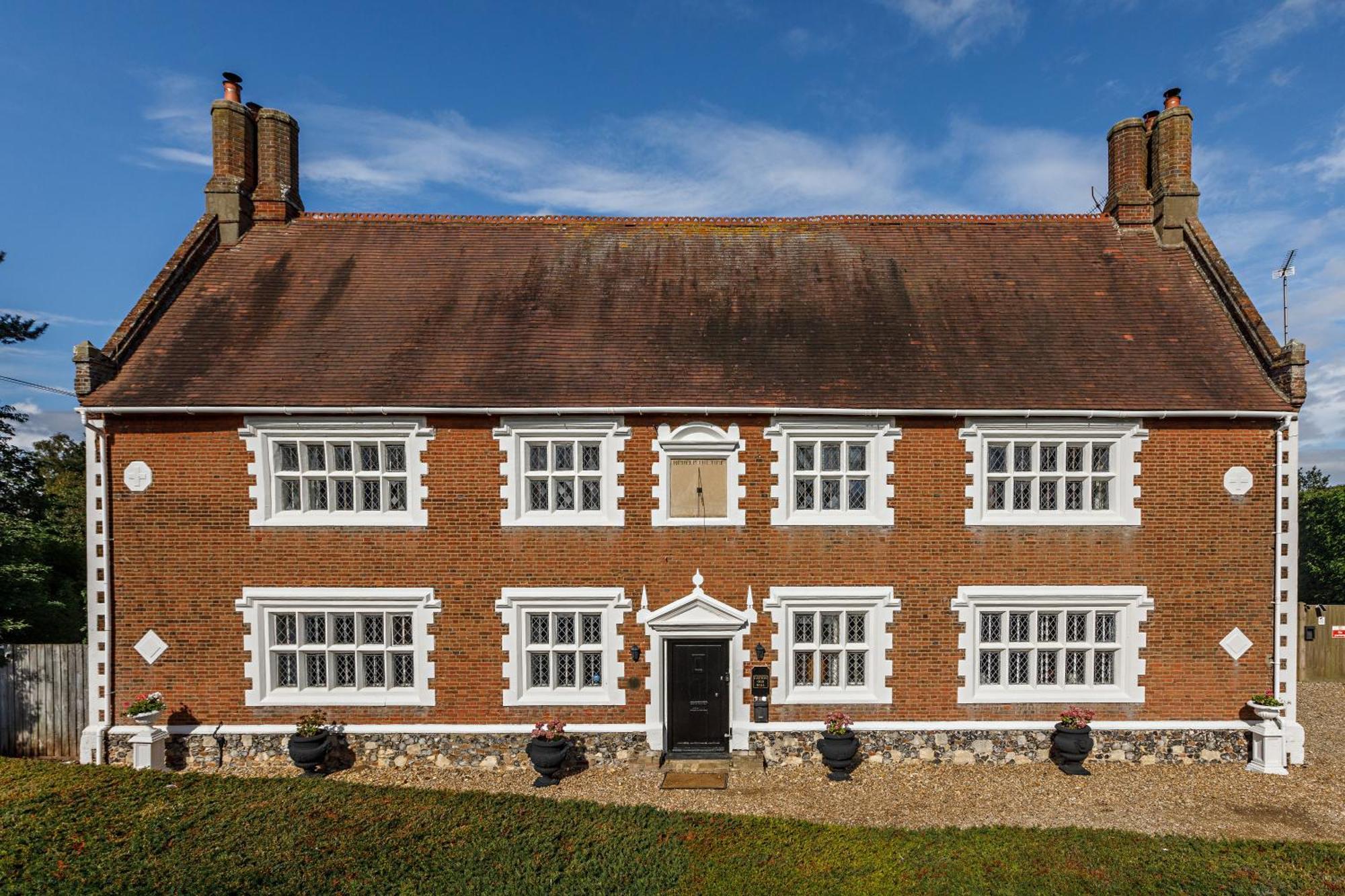 Catton Old Hall NWI Kültér fotó