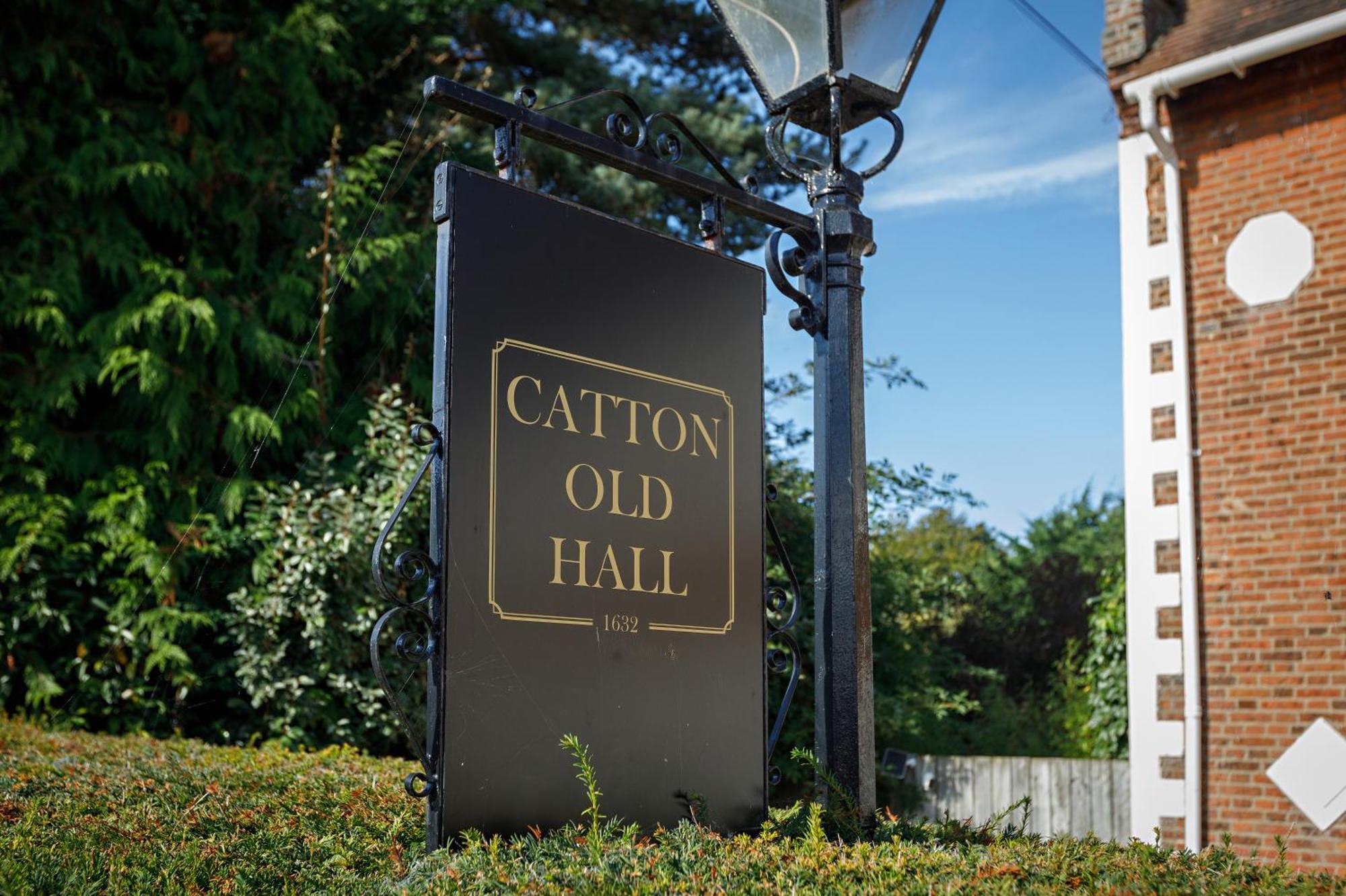 Catton Old Hall NWI Kültér fotó